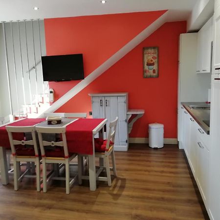 Apartamentos El Rincon De Andrea II Biescas  Extérieur photo