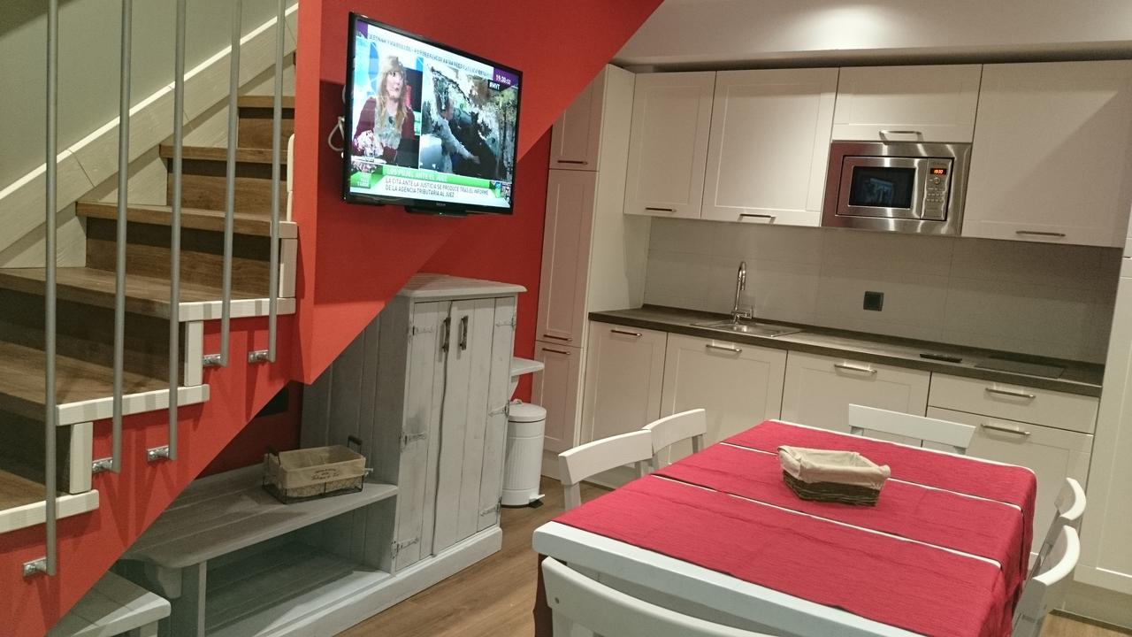 Apartamentos El Rincon De Andrea II Biescas  Extérieur photo