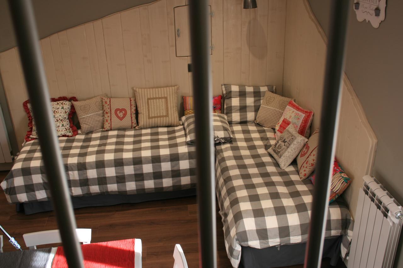 Apartamentos El Rincon De Andrea II Biescas  Extérieur photo