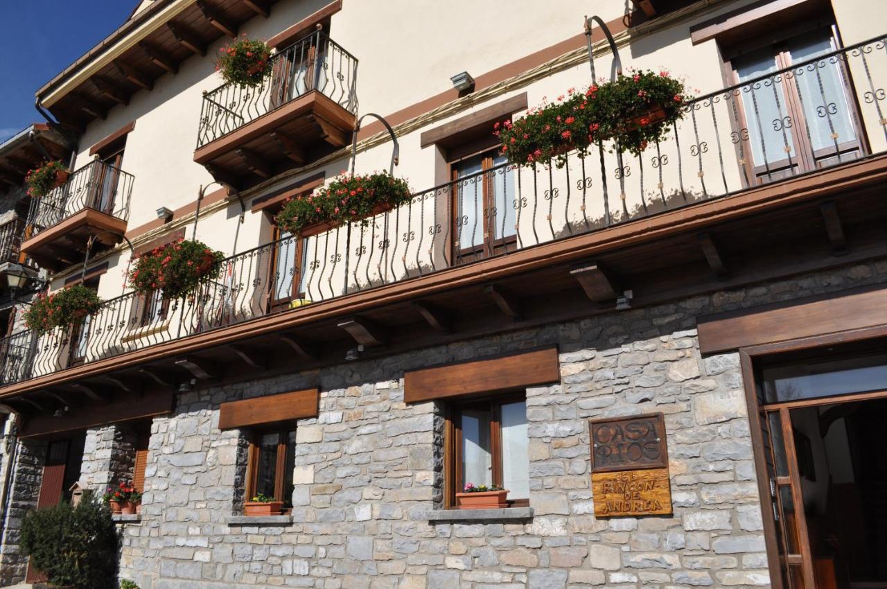 Apartamentos El Rincon De Andrea II Biescas  Extérieur photo