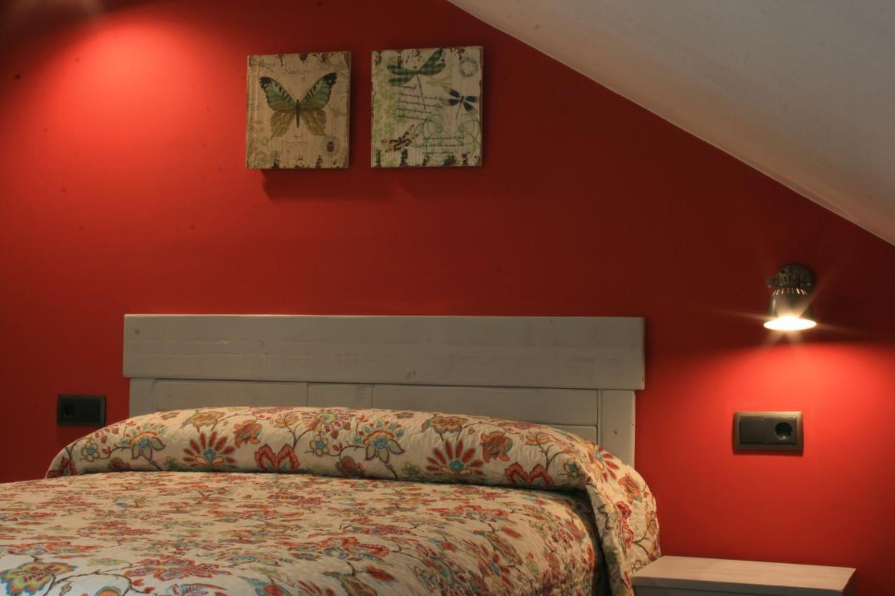 Apartamentos El Rincon De Andrea II Biescas  Extérieur photo
